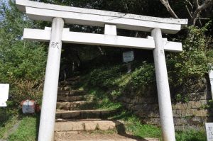 男体山の登山道