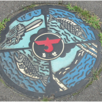 マンホールの蓋　千歳市