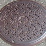 マンホールの蓋 旧六日町